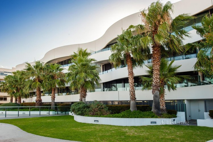 407 108 Bay Street Port Melbourne 3207