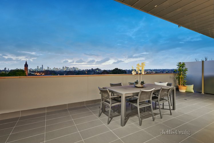 408/6 Lisson Grove Hawthorn 3122