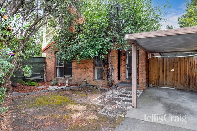 4/1 Coolabah Drive Eltham 3095