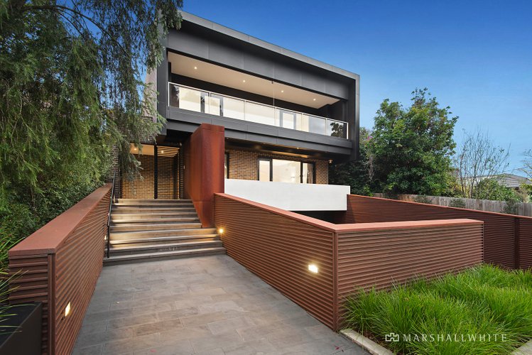 41 Dight Avenue