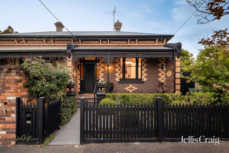 41 Fernhurst Grove Kew 3101