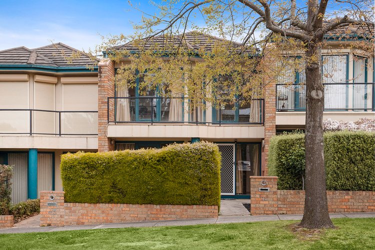 41 Herriotts Boulevard Glen Waverley 3150