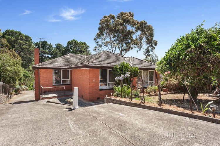 41 Louis Street Greensborough 3088