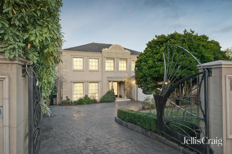41 Mountain View Road Balwyn North 3104