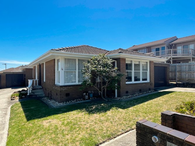 4/1 Rosella Road Parkdale 3195