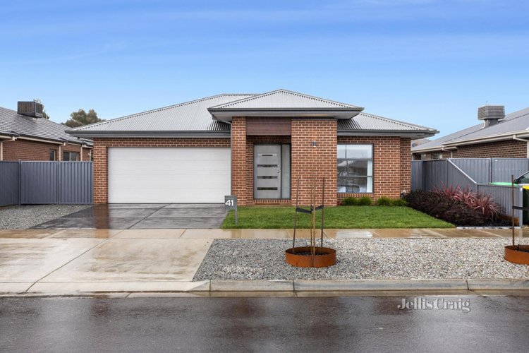 41 Wexford Street Alfredton 3350
