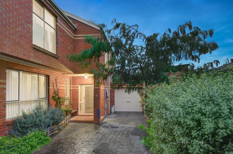 4/10 Florence Street Coburg 3058