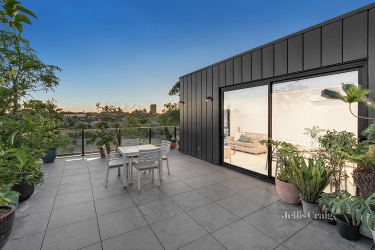 410 1 Sergeant Street Blackburn 3130