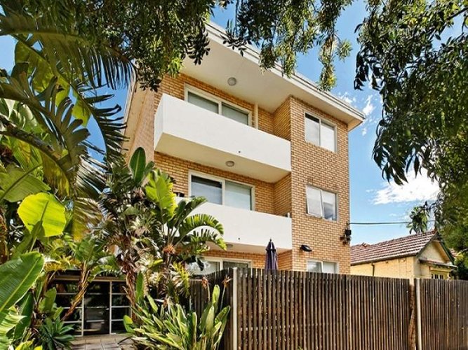 4 101 Spray Street Elwood 3184