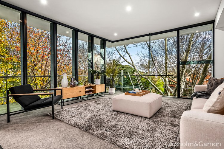 4 107 Addison Street Elwood 3184