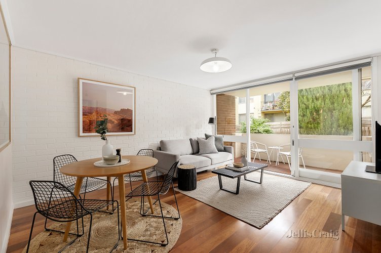 4/107 Flinders Street Thornbury 3071