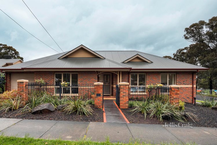 4 11 Wellington Street Montmorency 3094