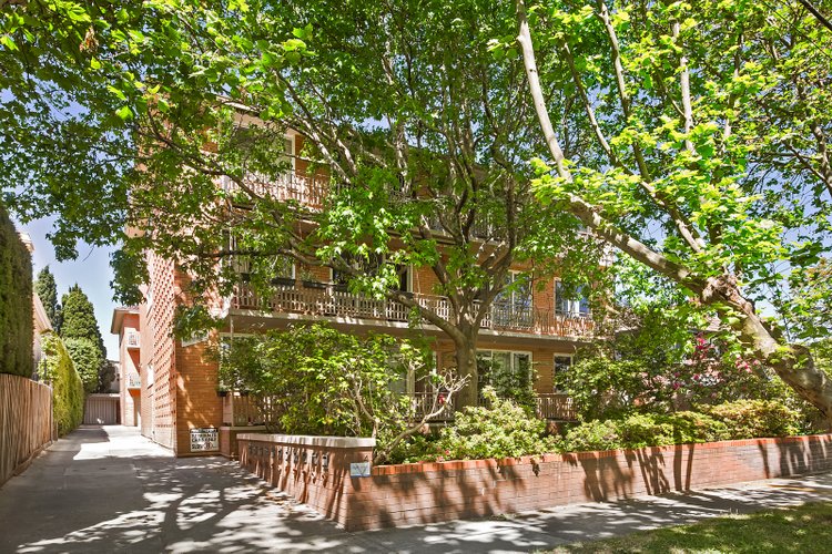 4/114 Kooyong Road Armadale 3143