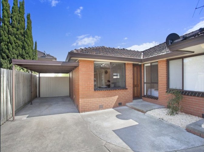 4/115 Warrigal Road Oakleigh 3166