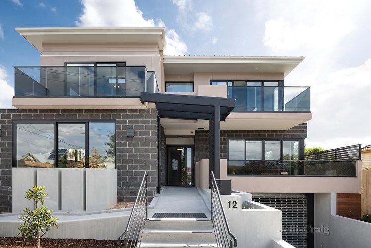 4/12 Ballantyne Street Thornbury 3071