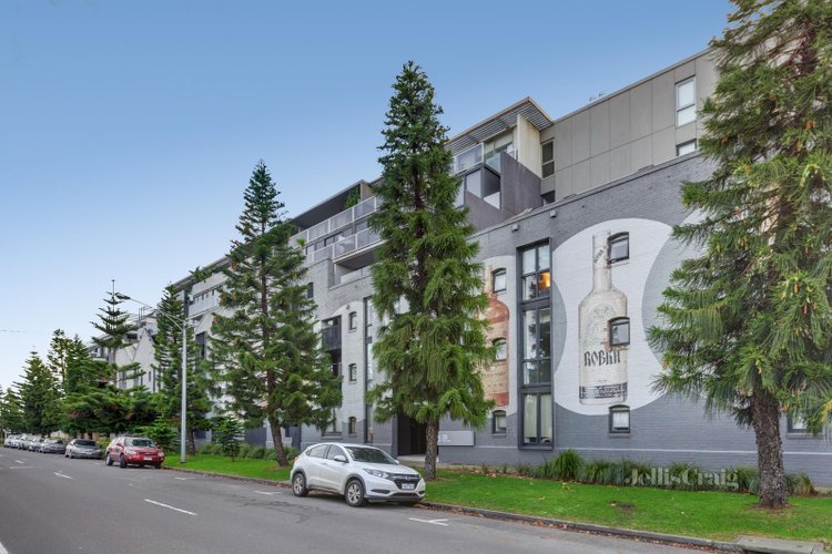 412 19 Pickles Street Port Melbourne 3207