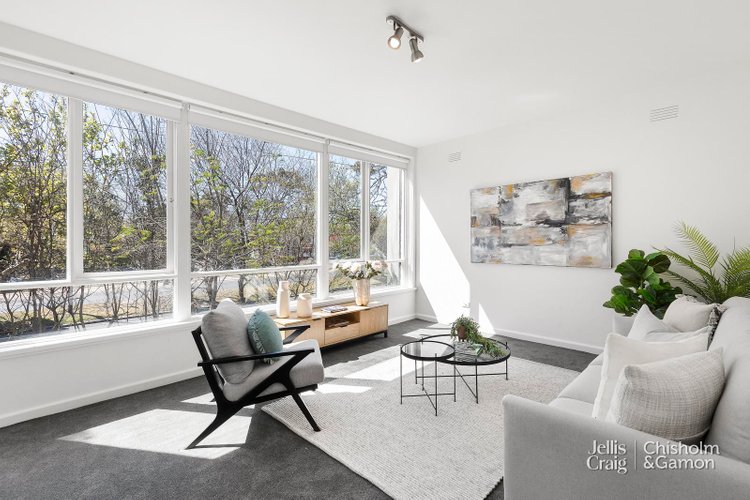 4 133 Brighton Road Elwood 3184