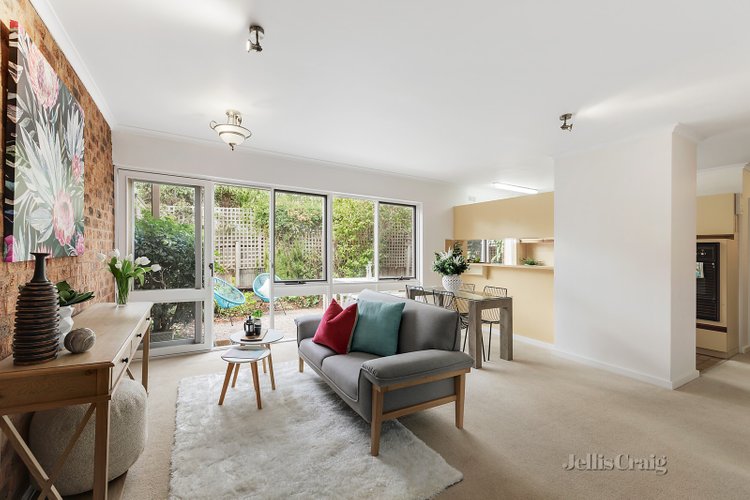 4/134-136 Milton Parade Glen Iris 3146