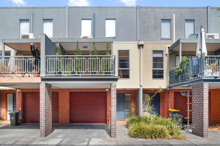 4 148A Barkly Street Fitzroy North 3068