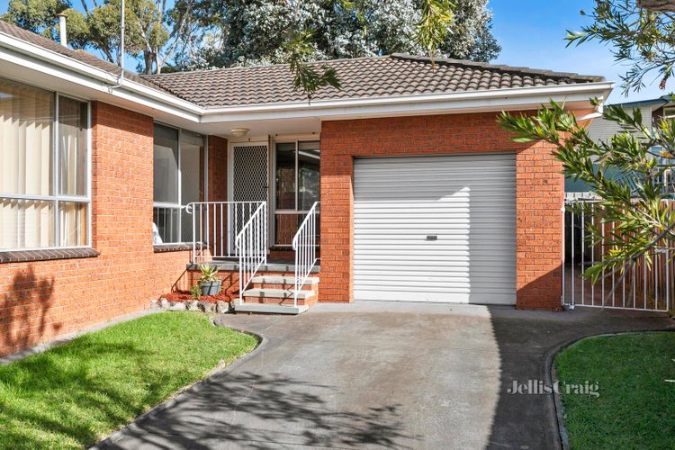 4 15 Bostock Avenue Manifold Heights 3218