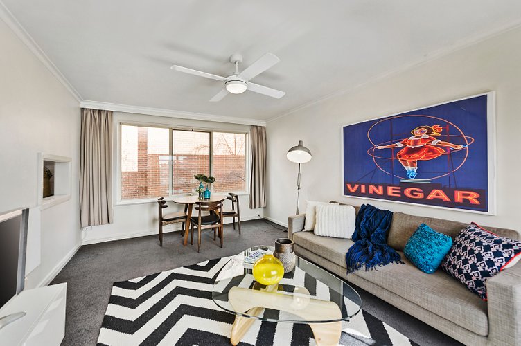 4/15 Kelvin Grove Prahran 3181