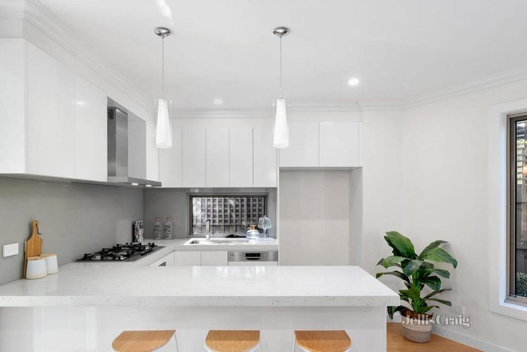 4/15 Monaco Street Doncaster 3108