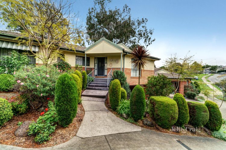 4 157 Henry Street Greensborough 3088