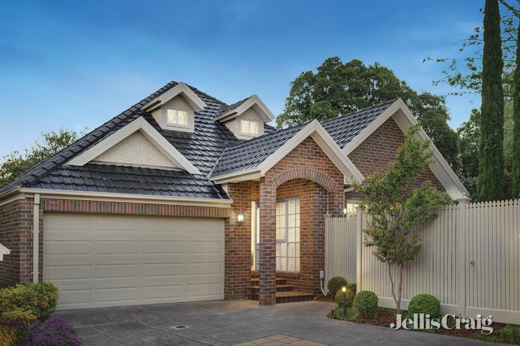 4/16 Lemon Road Balwyn North 3104