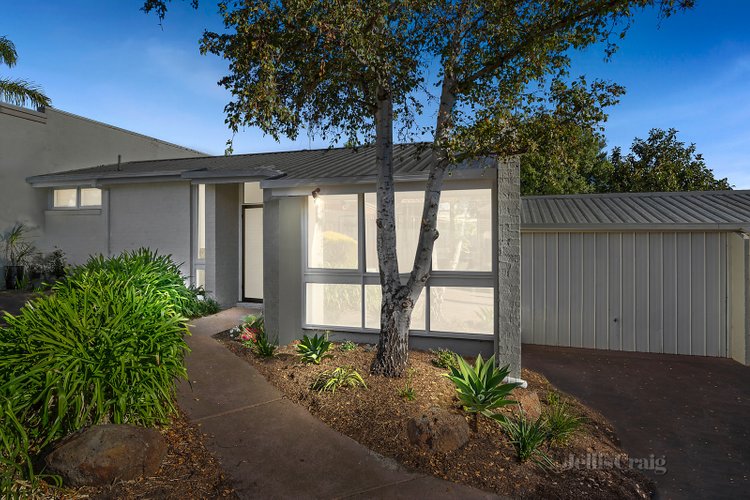 4/16 Linden Avenue Ivanhoe 3079