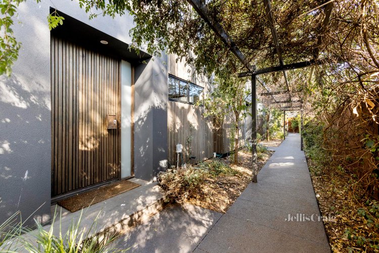 4 17 Rosella Street Murrumbeena 3163