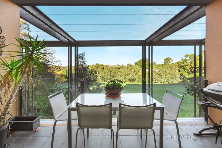 41/8 Wallen Road Hawthorn 3122