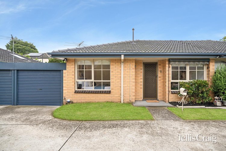 4 19 Brindisi Street Mentone 3194
