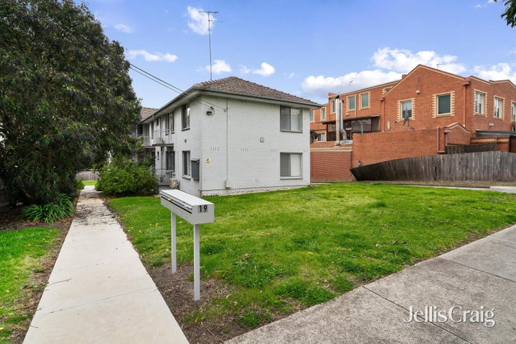 4 19 Firth Street Doncaster 3108