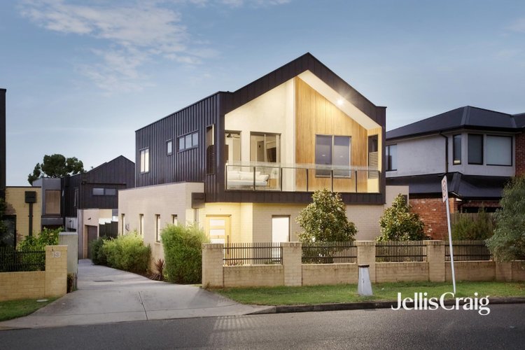 4/19 Panorama Avenue Lower Plenty 3093