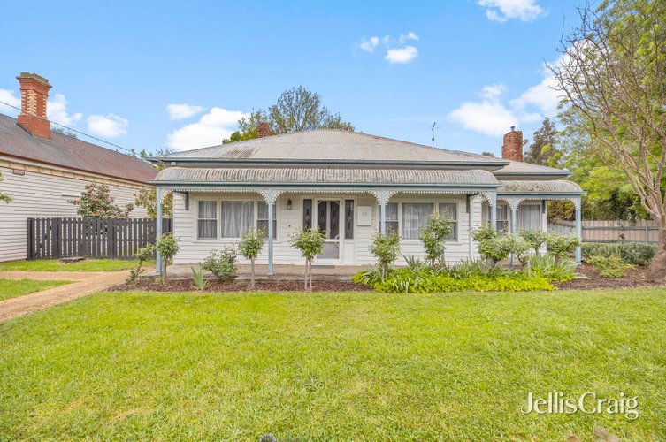 42 Albert Street  Creswick 3363