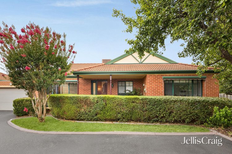 4 2 Daws Road Doncaster East 3109