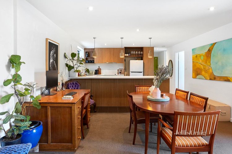 4/2 Dickens Street Richmond 3121