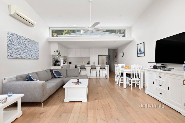 42 Farnham Street Flemington 3031