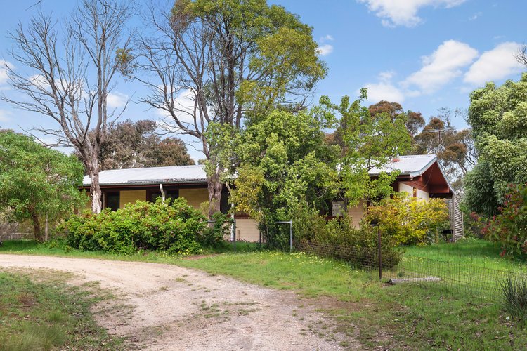 42 Grampians View Road Beaufort 3373