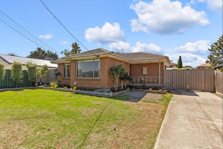 42 Green Gully Road  Keilor 3036