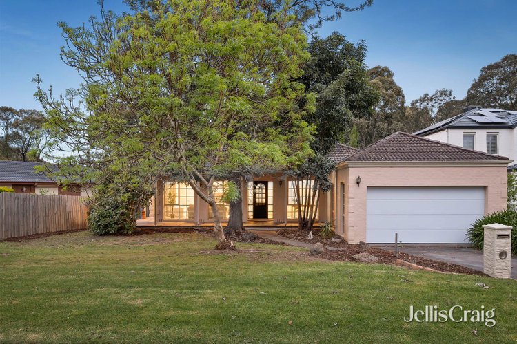 42 Newlands Crescent Doncaster East 3109