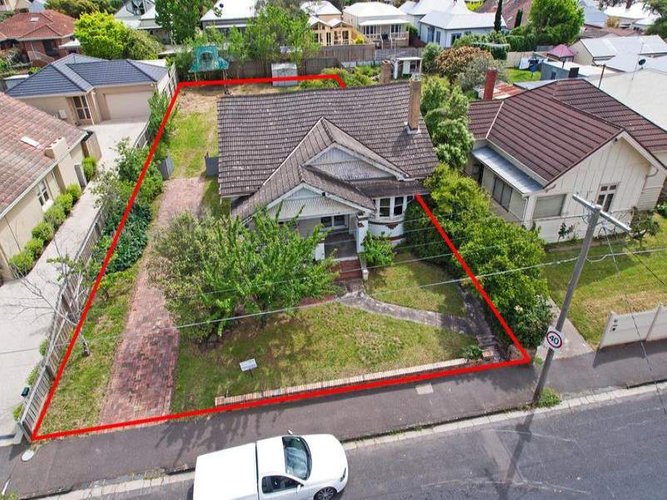 42 Nicholas Street, Newtown