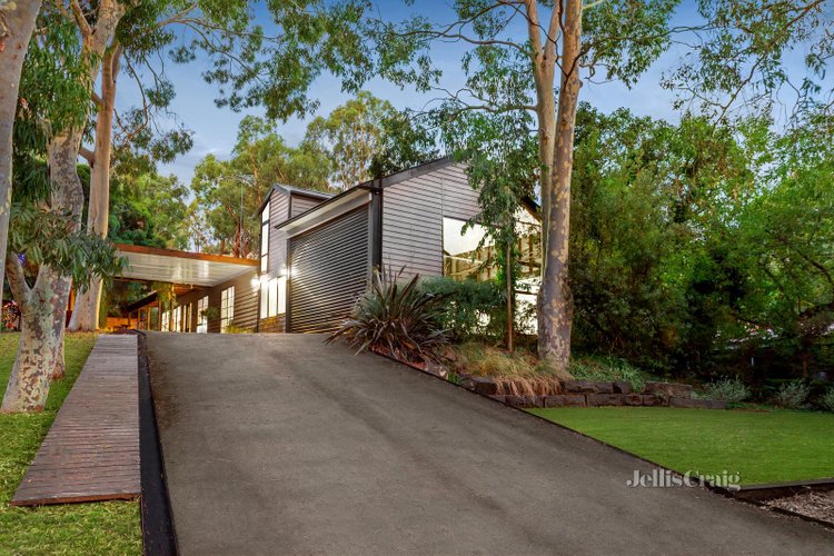 42 Parsons Road Eltham 3095