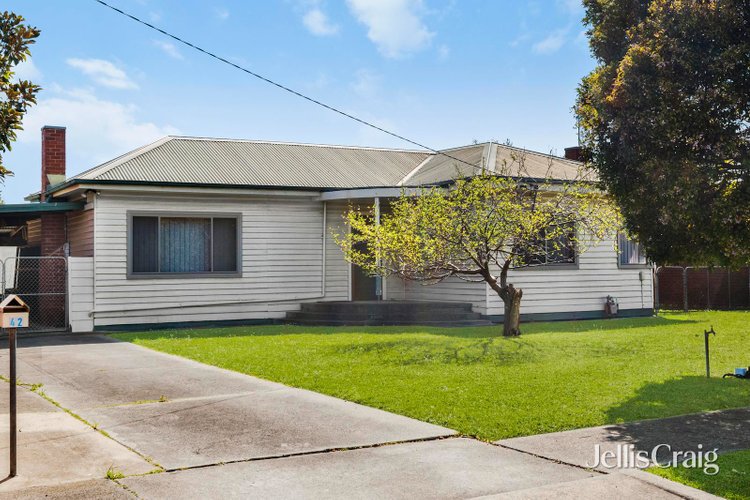 42 Royal Avenue Springvale 3171