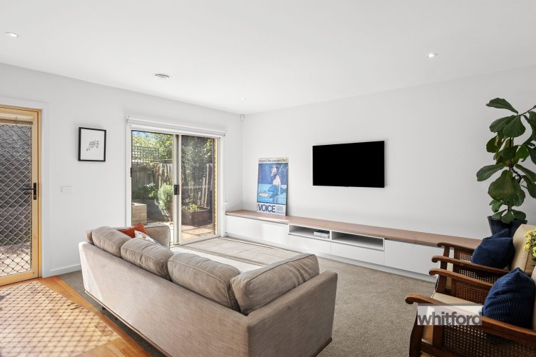 42 Sherbourne Terrace, Newtown
