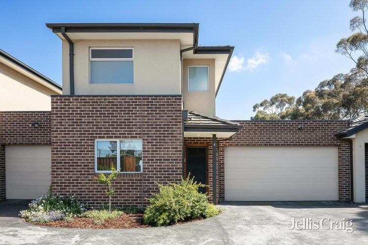 4 2 St James Street Hadfield 3046