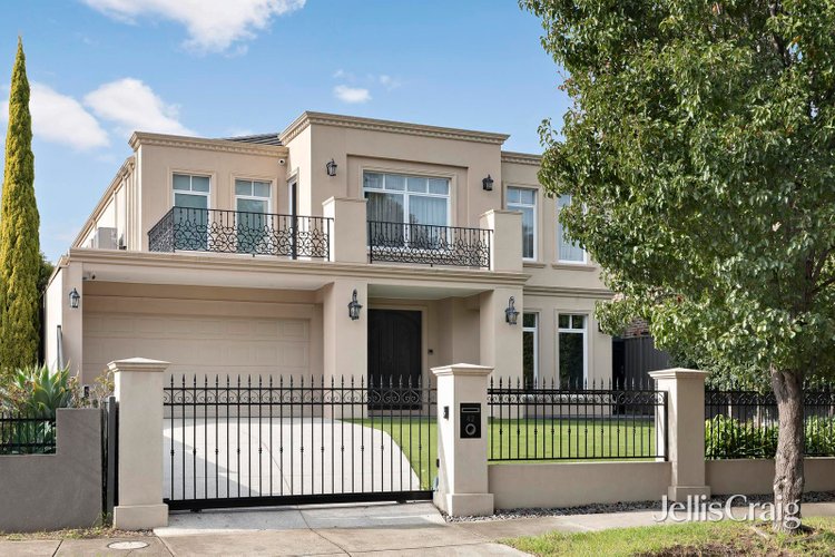 42 Thompson Street Avondale Heights 3034