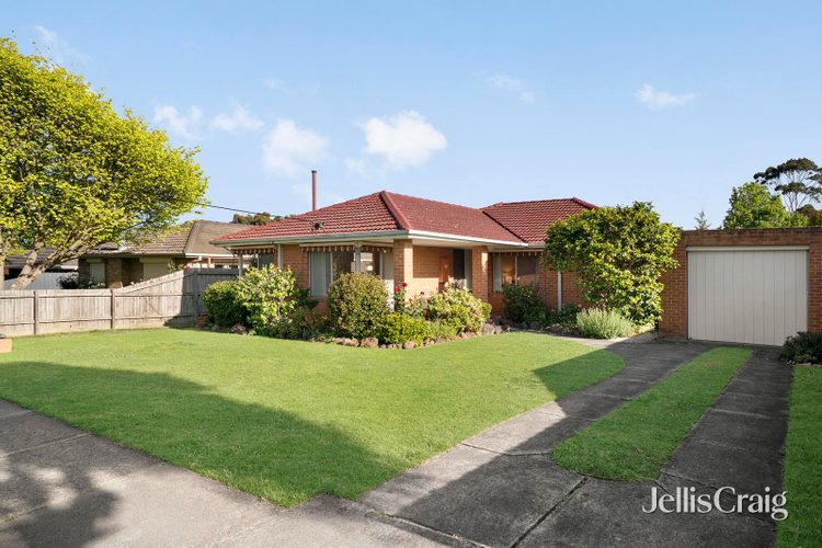 42 Walker Road Mount Waverley 3149