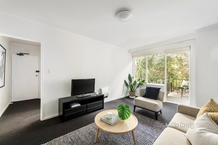 4 20 Bent Street Malvern East 3145