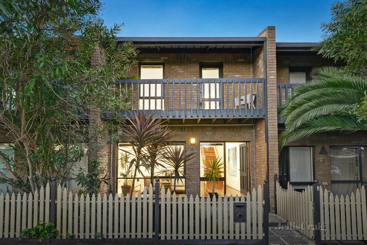 4/201 Barkly Street Brunswick 3056